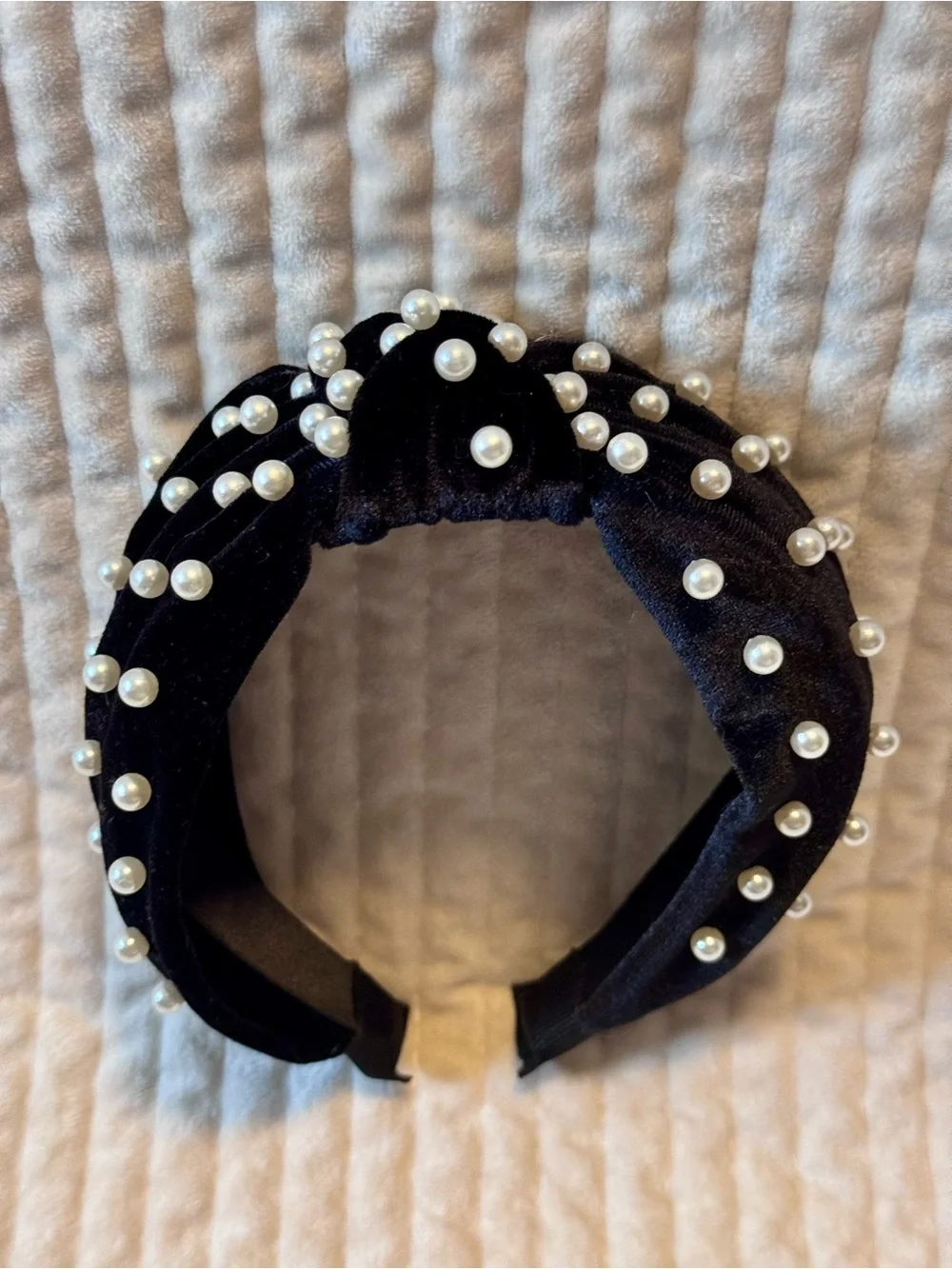 Girls Black Velvet Pearl-Embellished Knotted Headband